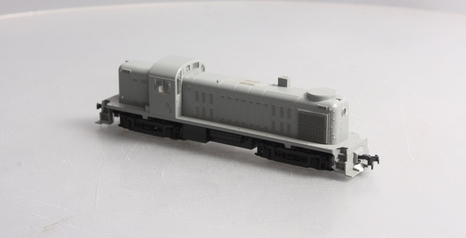 Kato 37-2100 HO Undecorated Alco RS-2 Diesel Locomotive LN/Box