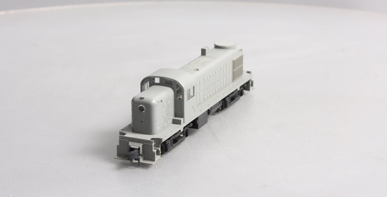 Kato 37-2100 HO Undecorated Alco RS-2 Diesel Locomotive LN/Box