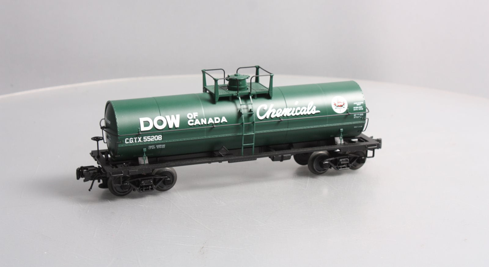 Atlas 8230-1 O Gauge Dow Of Canada 11,000 Gallon Tank Car #55208 (3-Rail) LN/Box