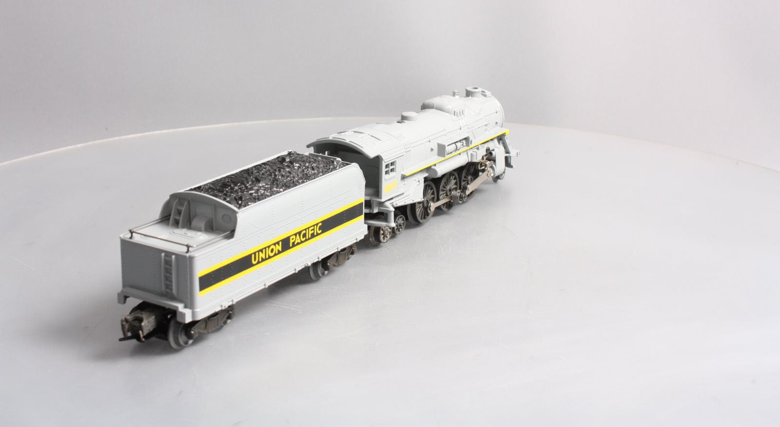Lionel 6-18607 O Union Pacific 2-6-4 Gray Steam Locomotive &Tender #8607 EX/Box