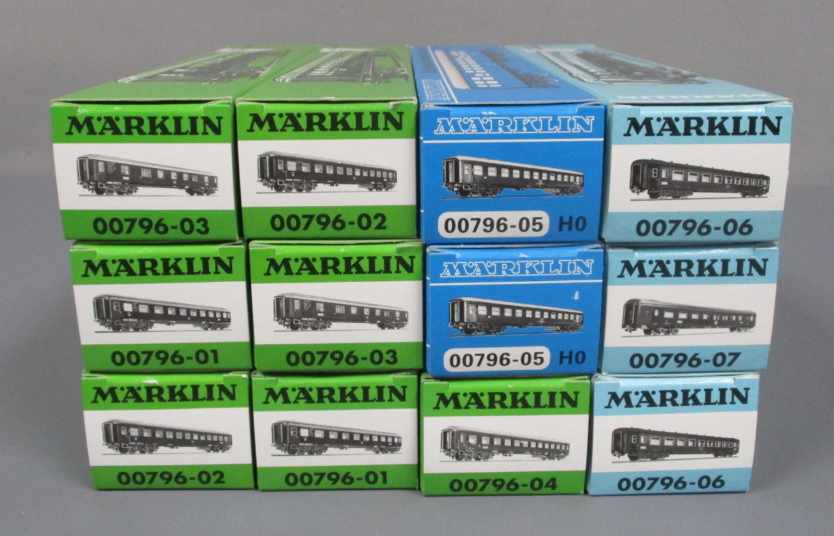 Marklin 00796 HO Scale 1st Class DB Tinplate Passenger Cars (Set of 12) NIB