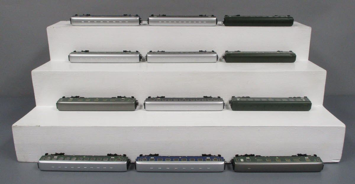 Marklin 00796 HO Scale 1st Class DB Tinplate Passenger Cars (Set of 12) NIB