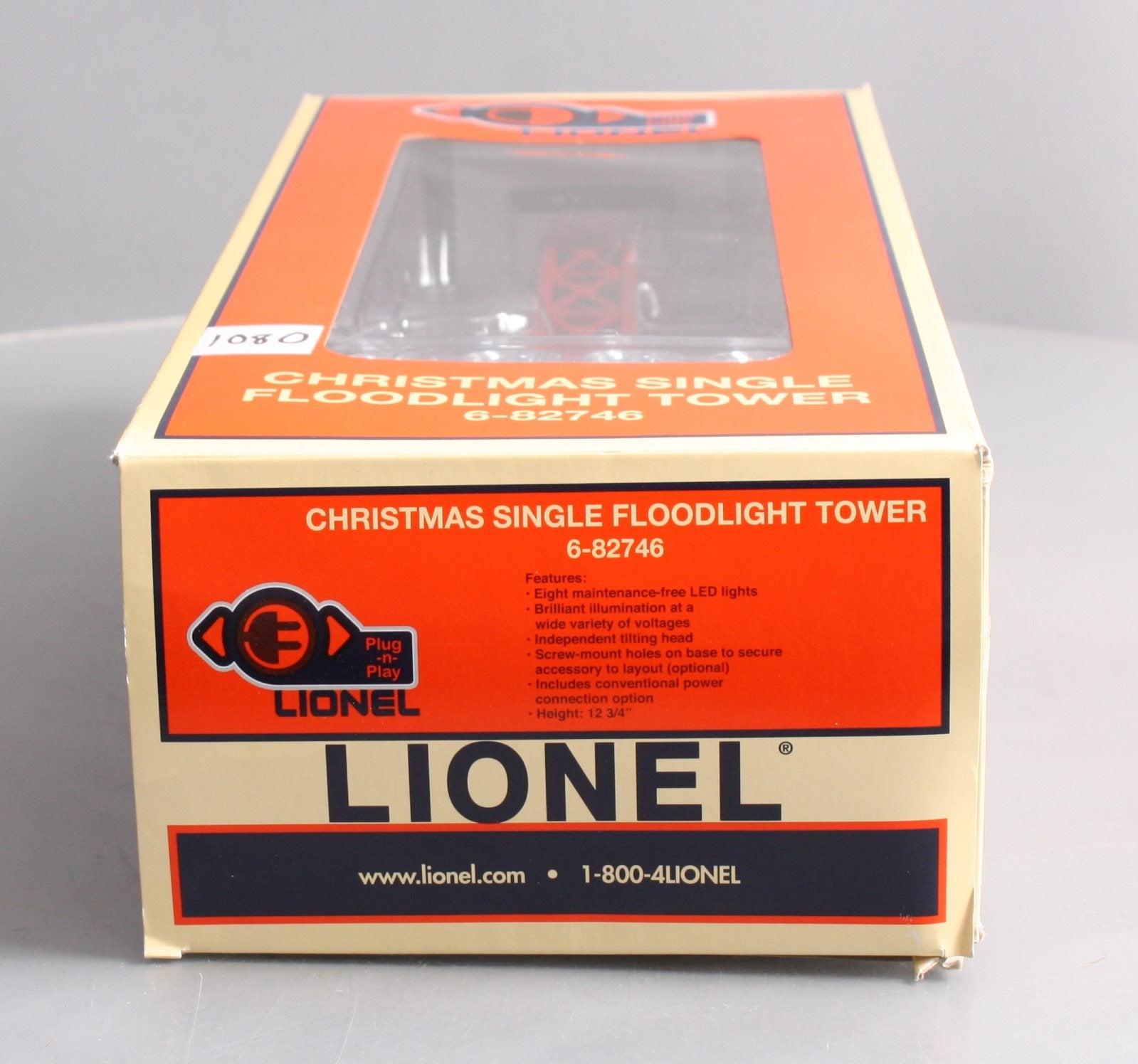 Lionel 6-82746 O Christmas Red Floodlight Tower w/8 Working Lights LN/Box