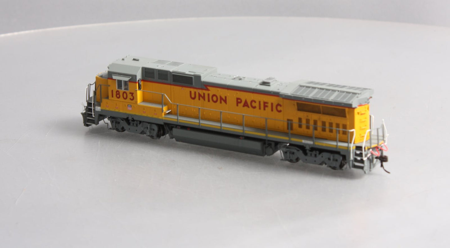 Atlas 7269 HO Union Pacific Dash 8-40B Diesel Locomotive Standard DC #1803