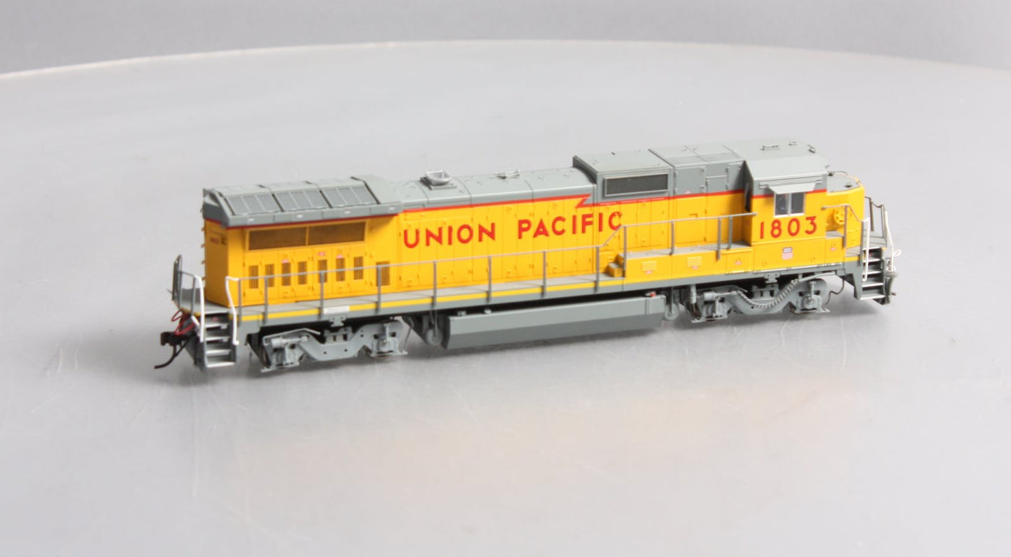 Atlas 7269 HO Union Pacific Dash 8-40B Diesel Locomotive Standard DC #1803