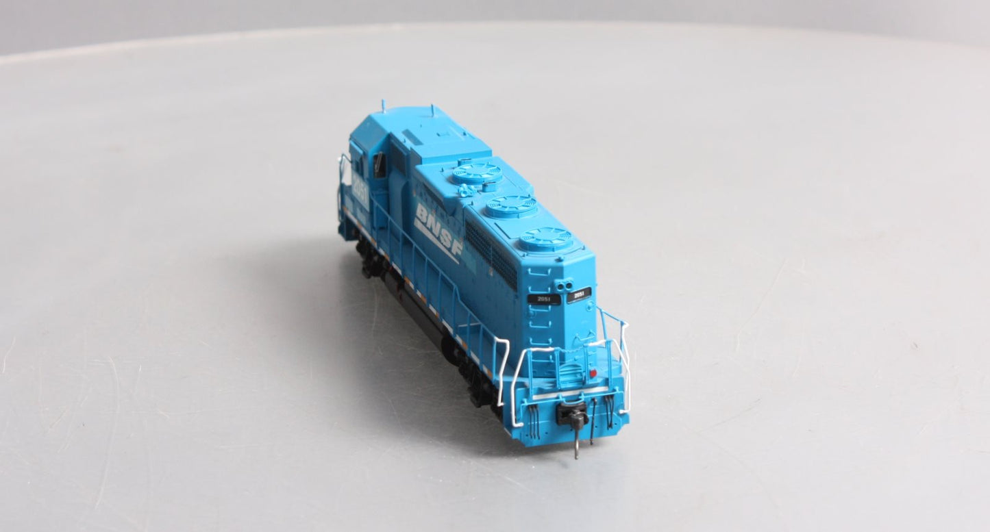 Atlas 10002361 HO BNSF GP38 Low Nose Diesel Locomotive #2051 (Silver Series)
