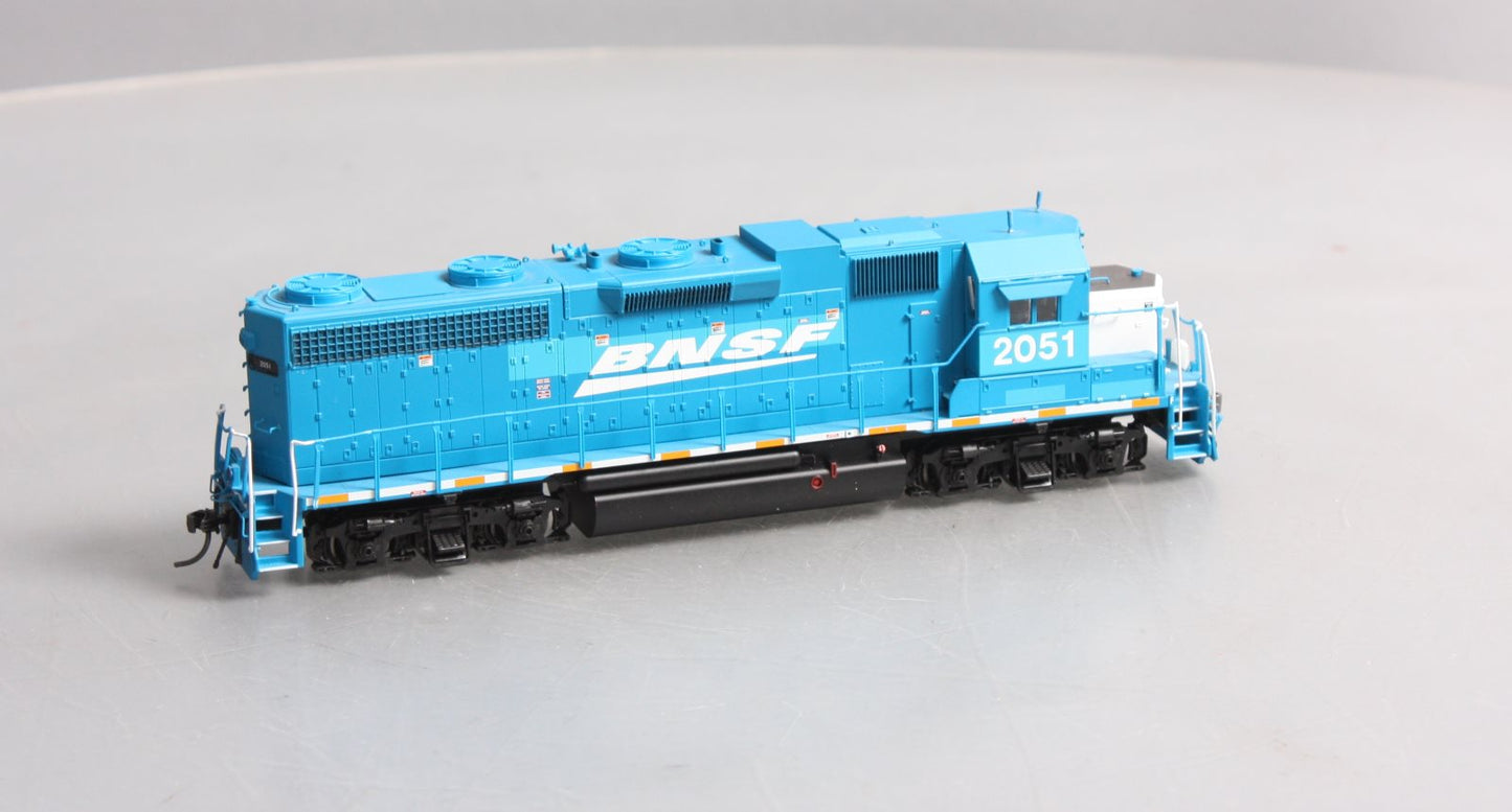 Atlas 10002361 HO BNSF GP38 Low Nose Diesel Locomotive #2051 (Silver Series)