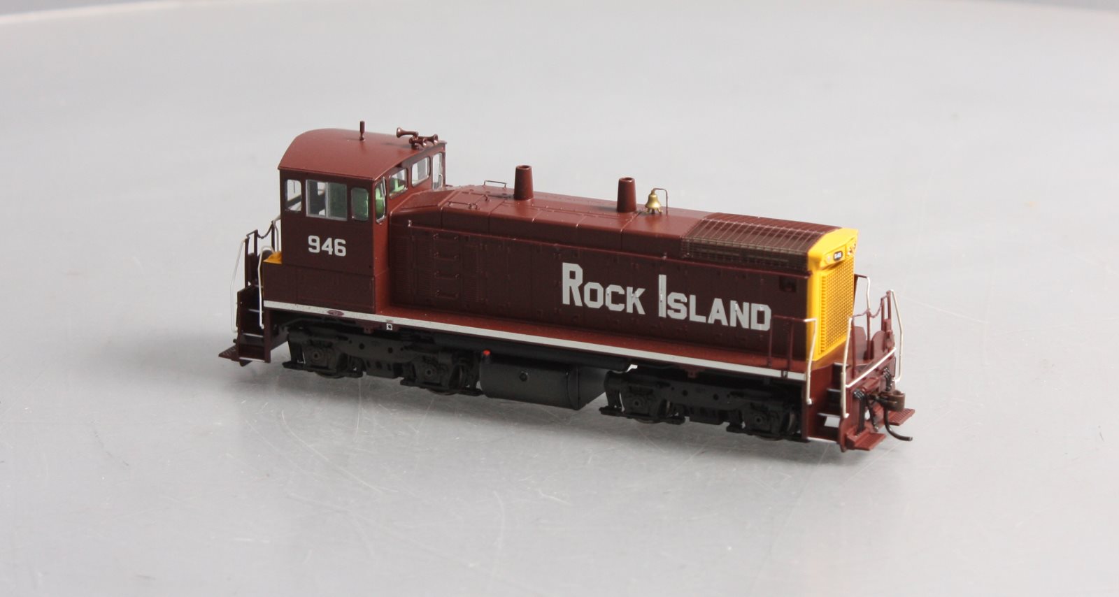 Athearn 95851 HO Rock Island SW1500 Diesel Locomotive #946