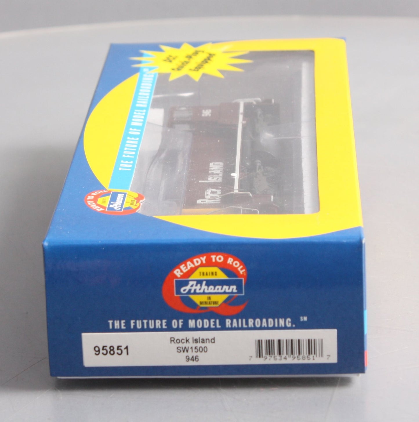 Athearn 95851 HO Rock Island SW1500 Diesel Locomotive #946