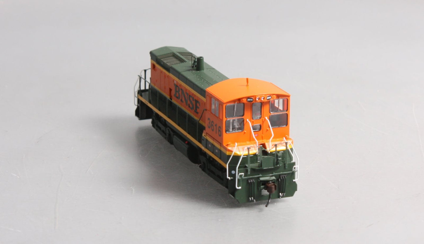 Athearn 95806 HO BNSF/Heritage I SW1000 Diesel Locomotive #3616