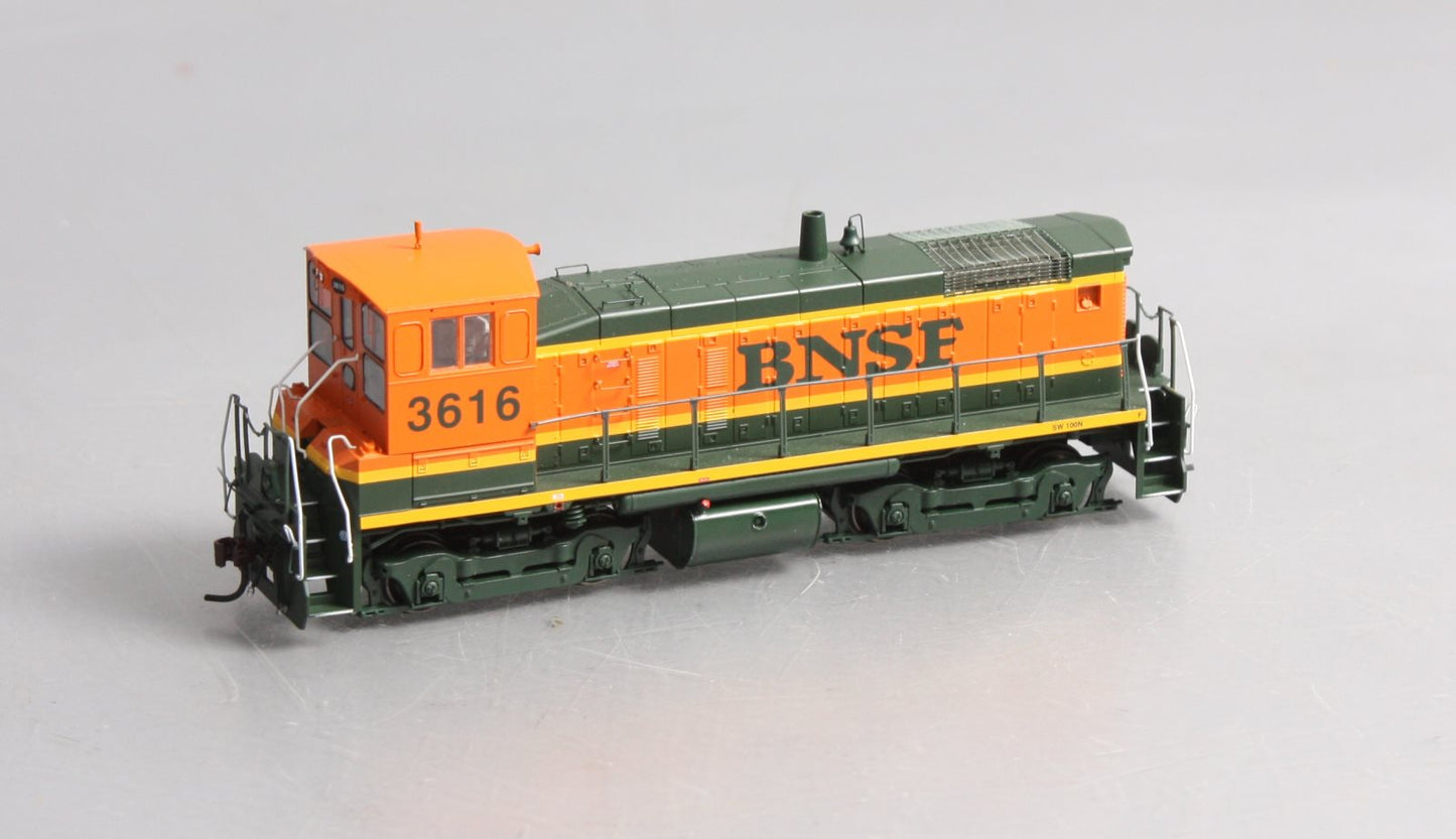 Athearn 95806 HO BNSF/Heritage I SW1000 Diesel Locomotive #3616