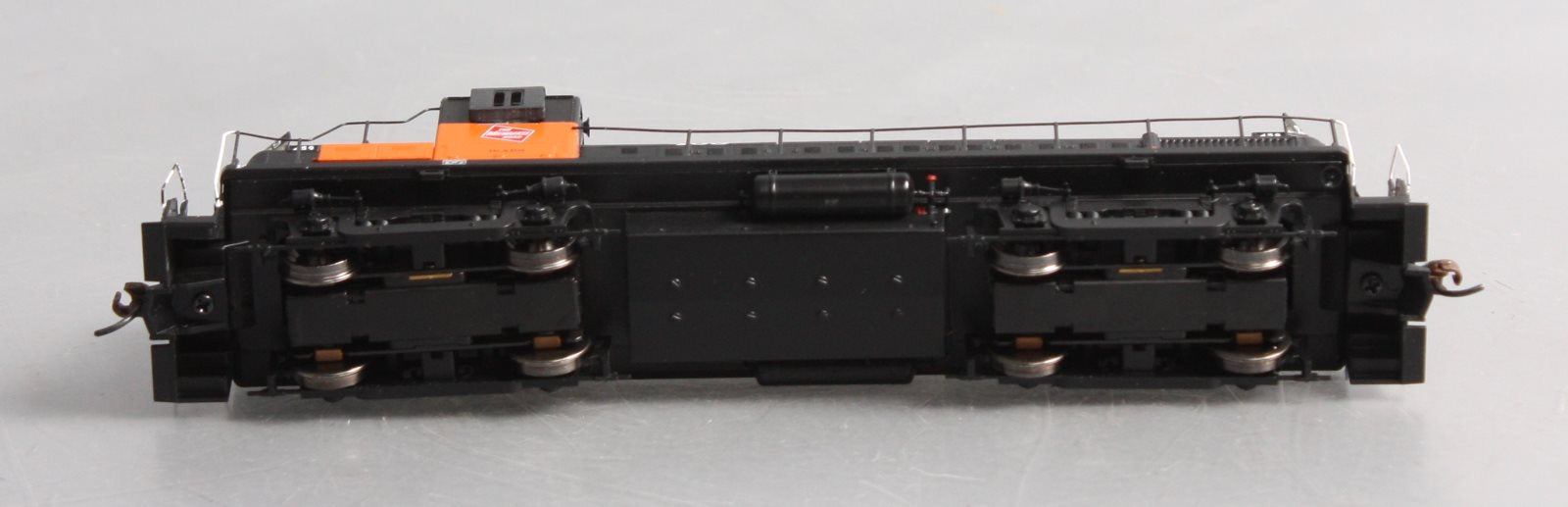 Roundhouse 96865 HO Milwaukee Road RS-3 Diesel Locomotive #459