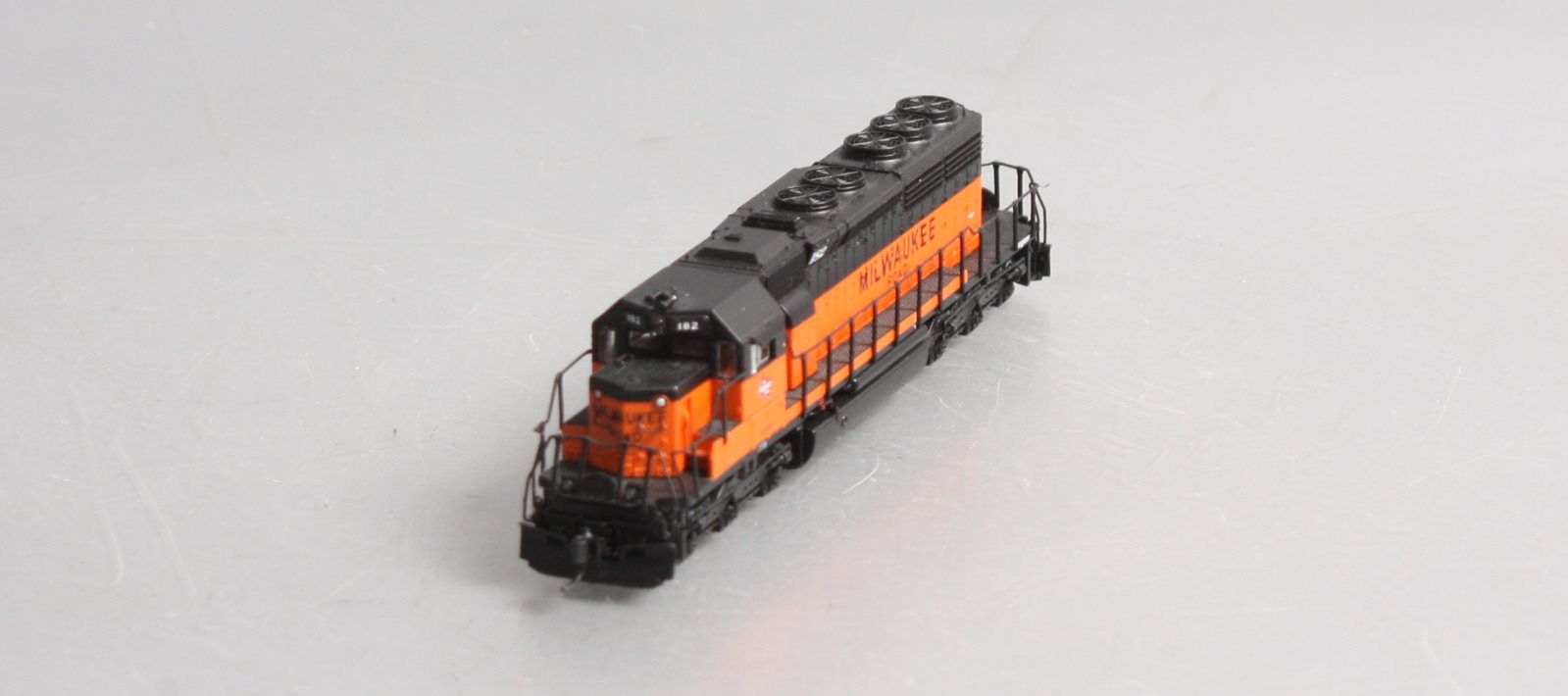 Broadway Limited 6200 N Milwaukee EMD SD40-2 Diesel Locomotive DCC/Sound #182 LN/Box
