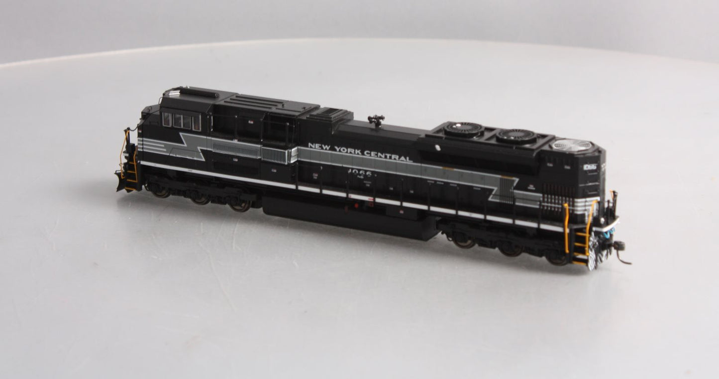 MTH 80-2243-0 HO NYC Diesel Locomotive #1066
