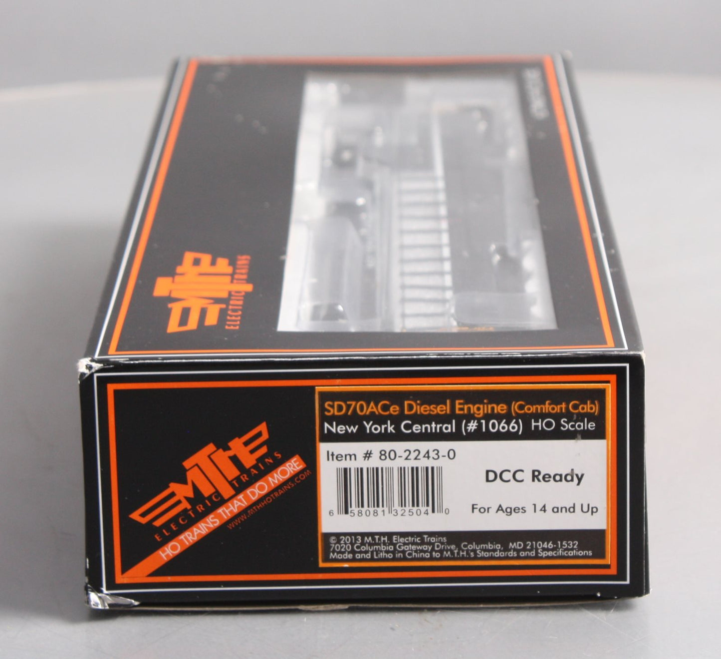 MTH 80-2243-0 HO NYC Diesel Locomotive #1066