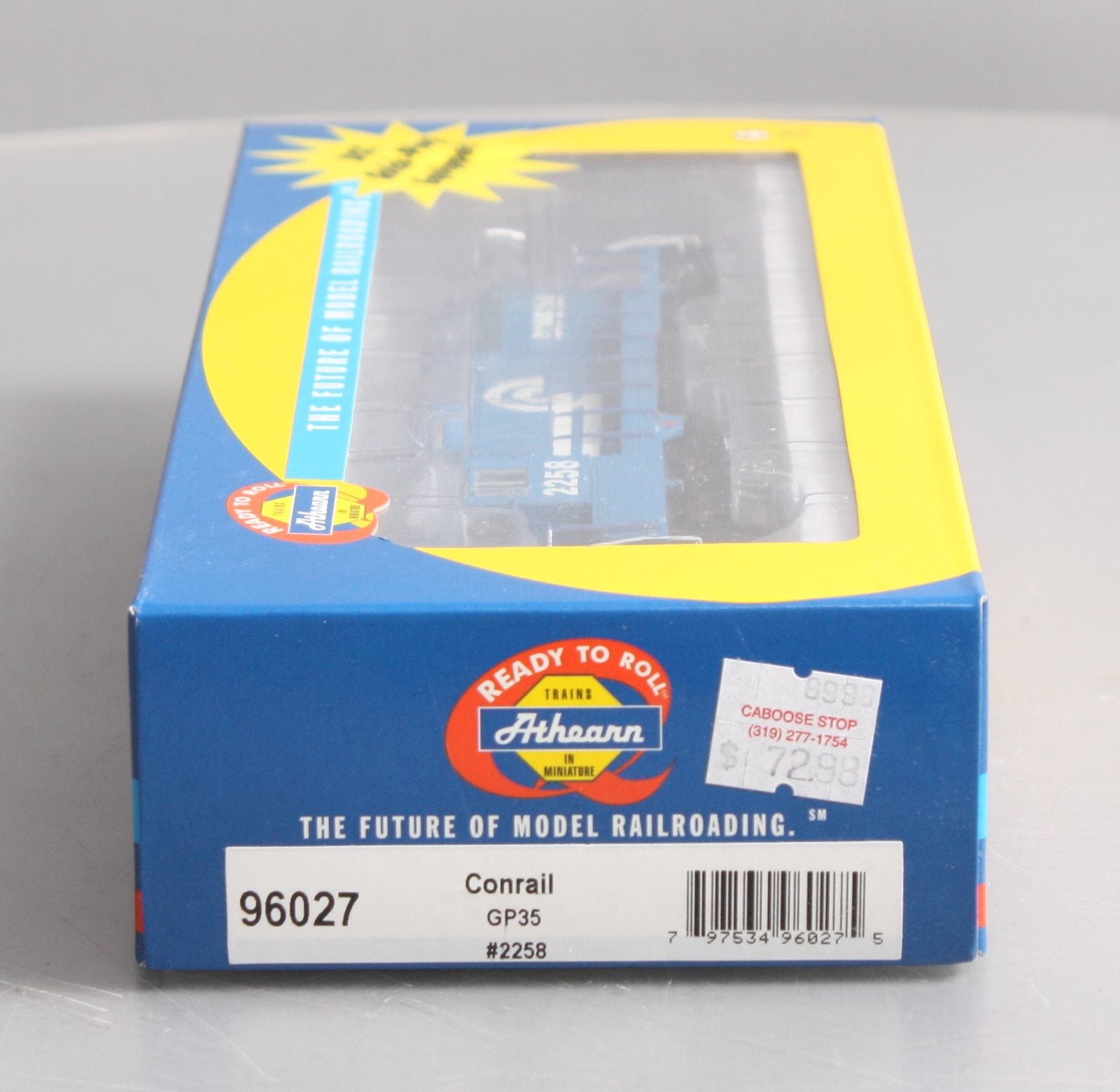 Athearn 96027 HO Conrail Ready to Run GP35 Diesel Locomotive #2258
