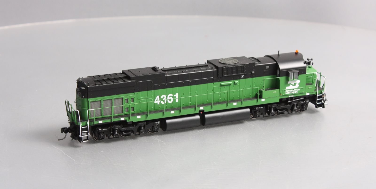 Bowser 23599 Bowser Executive Line Diesel Alco C636 w/Snow Guards