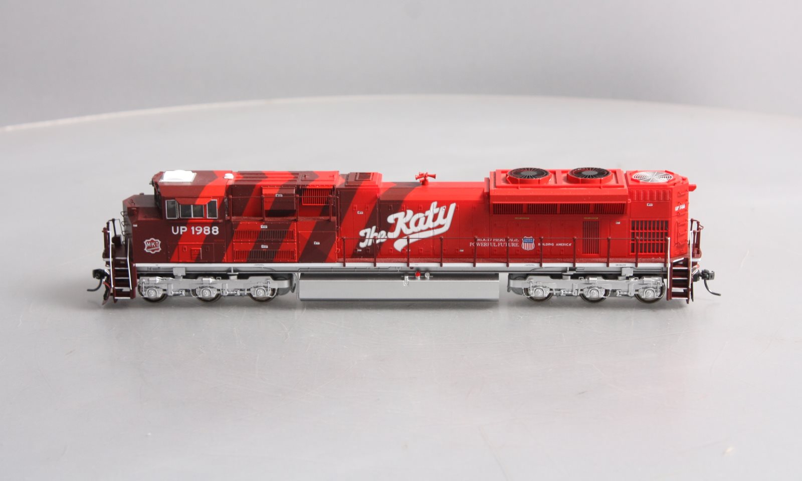 MTH 80-2009-0 Katy HO Scale SD70ACe Diesel Engine (DCC Ready