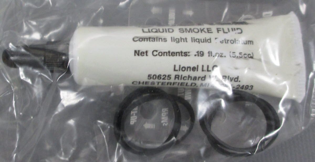 Lionel 6-21790 O Gauge Canadian National Dash-9 Diesel Tank Train Set NIB