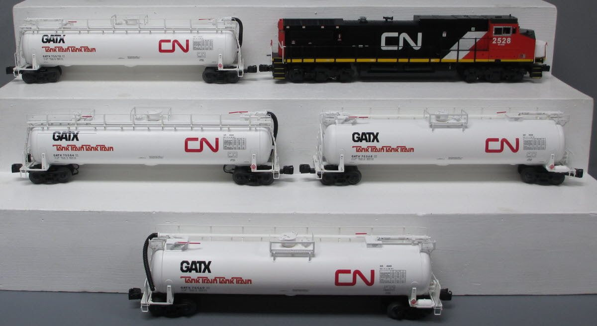 Lionel 6-21790 O Gauge Canadian National Dash-9 Diesel Tank Train Set NIB