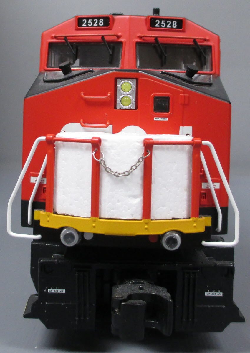 Lionel 6-21790 O Gauge Canadian National Dash-9 Diesel Tank Train Set NIB