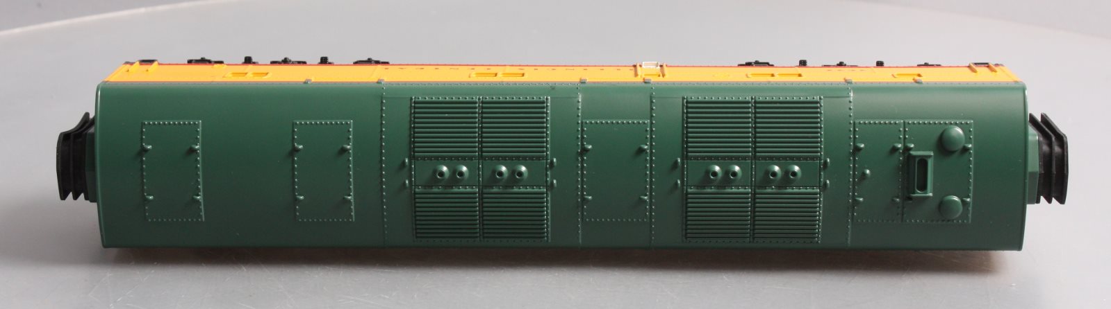 MTH 30-20553-3 Illinios Central E-6 B Unit Non-Powered DIesel Engine #4097