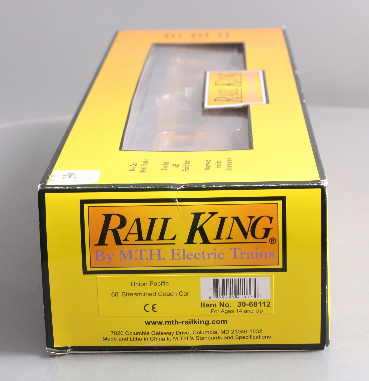 MTH 30-68112 O Union Pacific 60' Streamlined Coach Car #5408