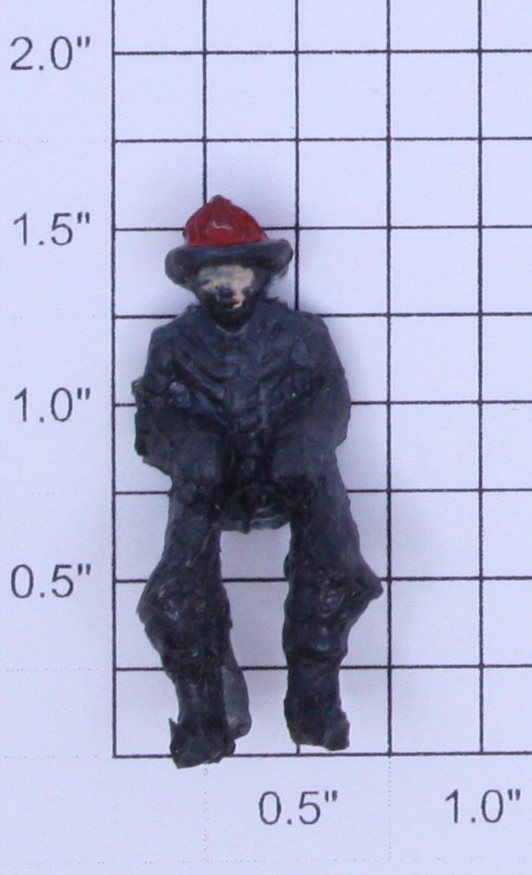 Lionel 52-26 O Gauge Fireman Seated with Painted Face and Hat