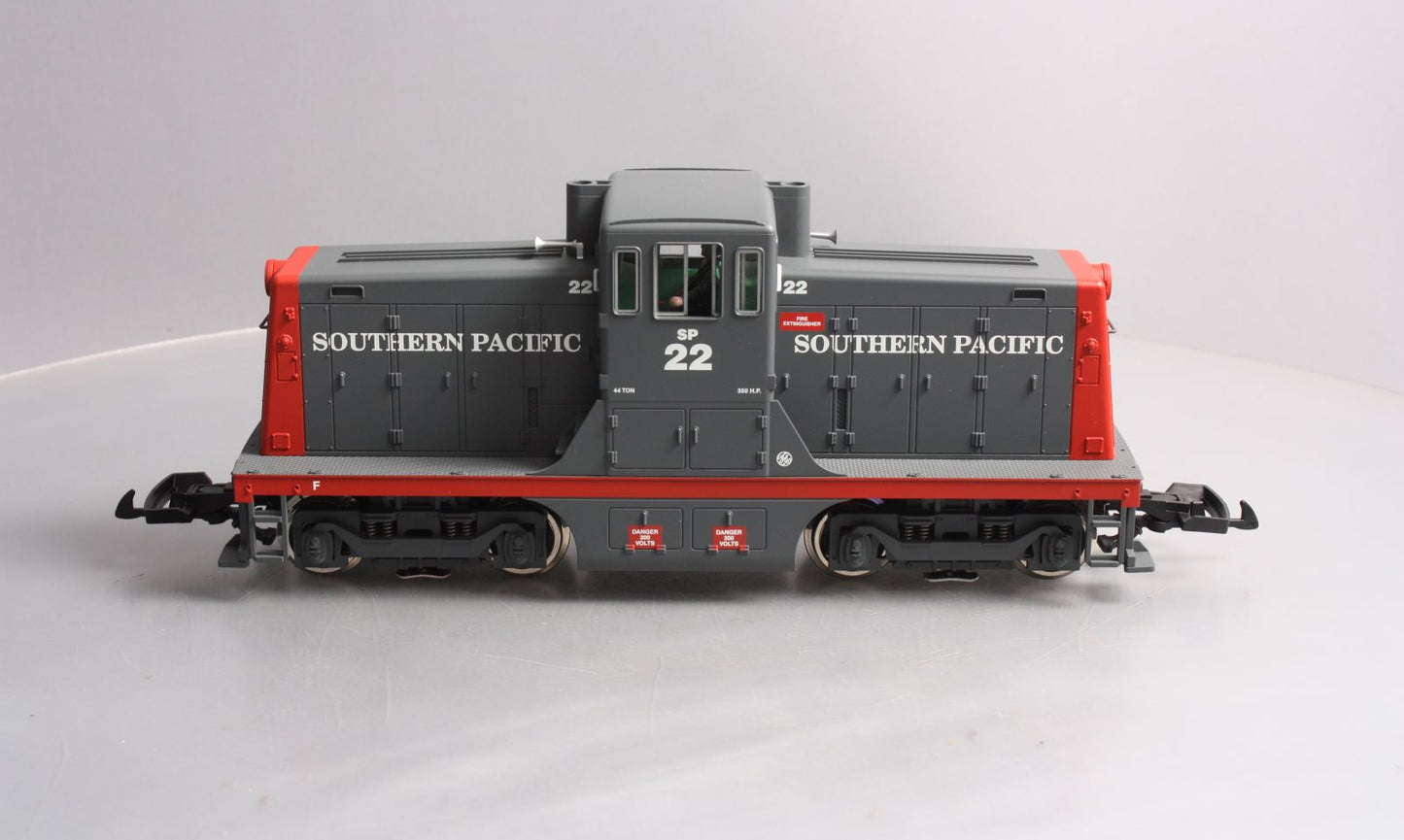 USA Trains R22158 G Scale Southern Pacific 44 Tonner Diesel Locomotive #22 LN/Box