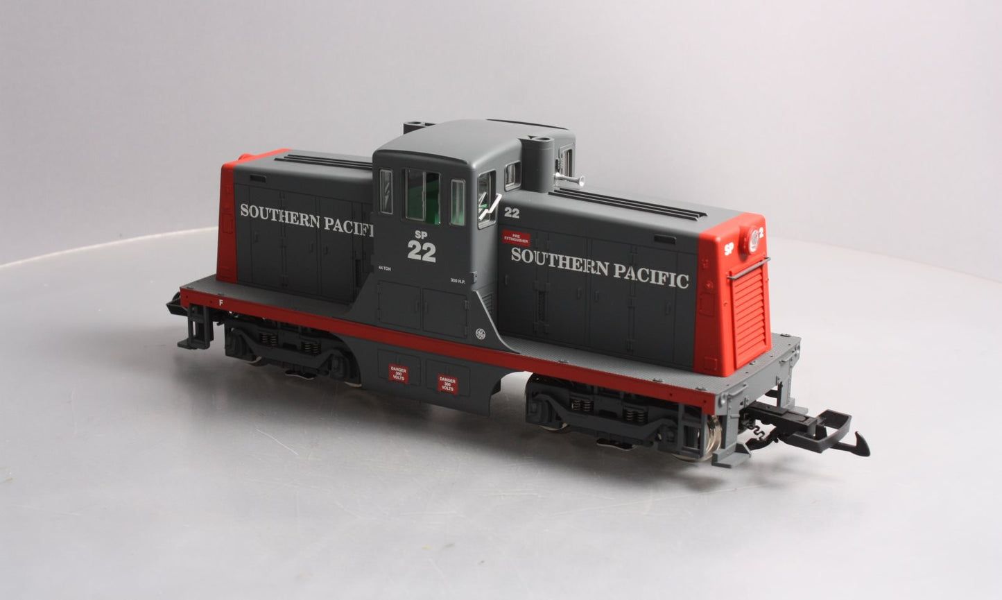 USA Trains R22158 G Scale Southern Pacific 44 Tonner Diesel Locomotive #22 LN/Box