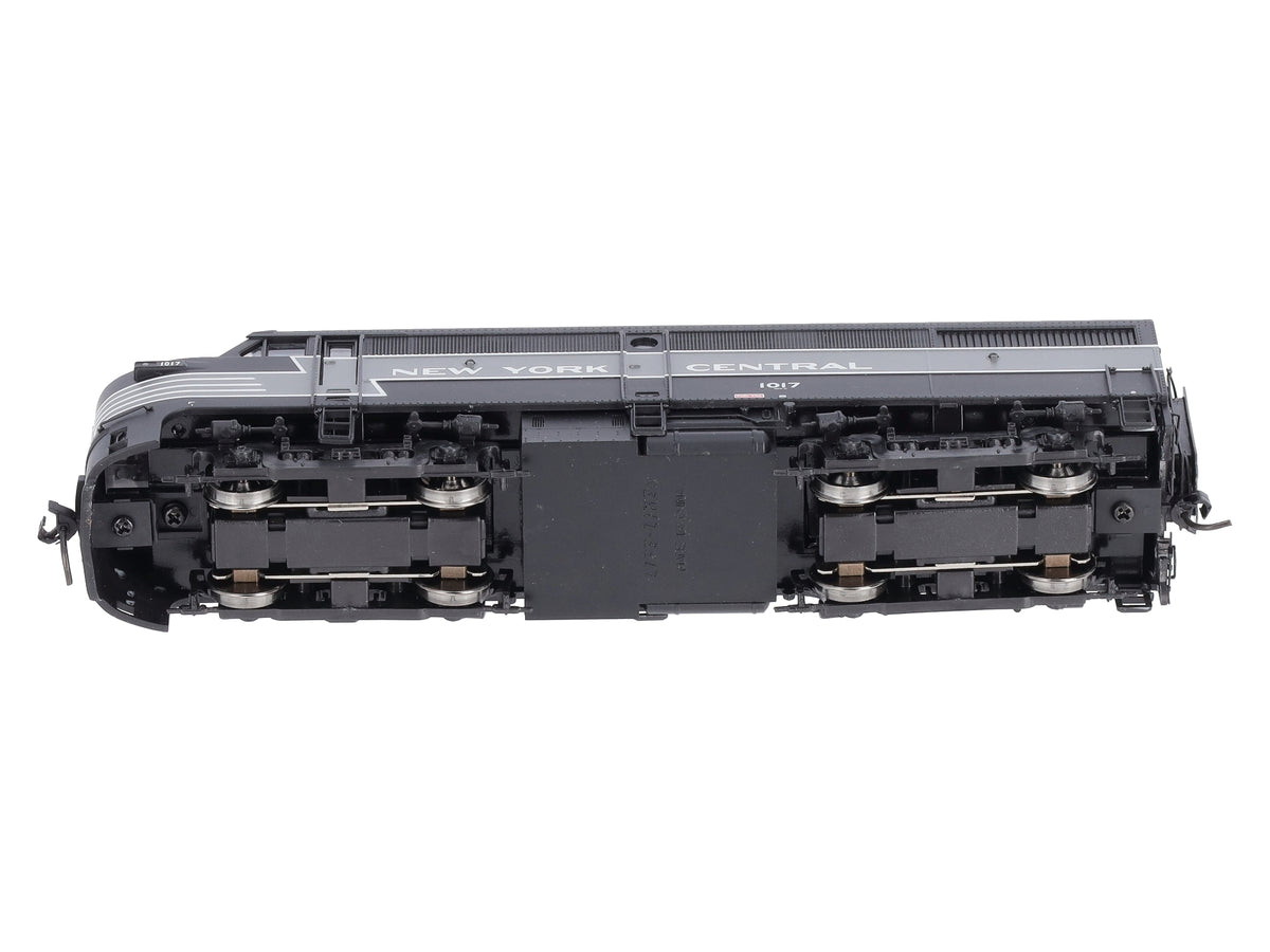 Proto 2000 23447 HO New York Central #1017 Powered FA1 Diesel Locomotive LN/Box