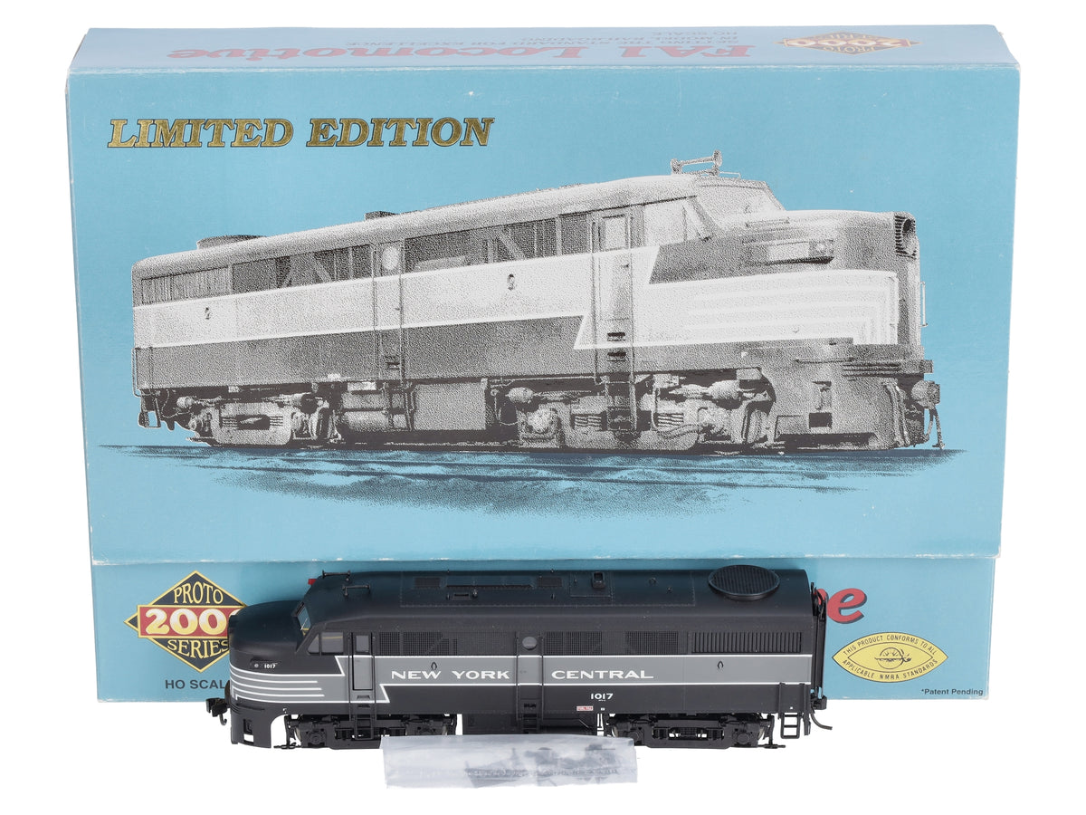 Proto 2000 23447 HO New York Central #1017 Powered FA1 Diesel Locomotive LN/Box