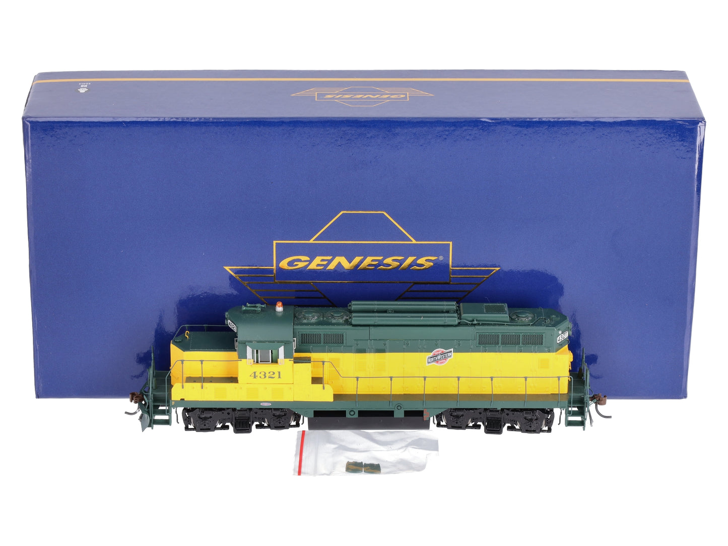 Athearn G62806 HO C&NW GP9 w/ HEP #4321