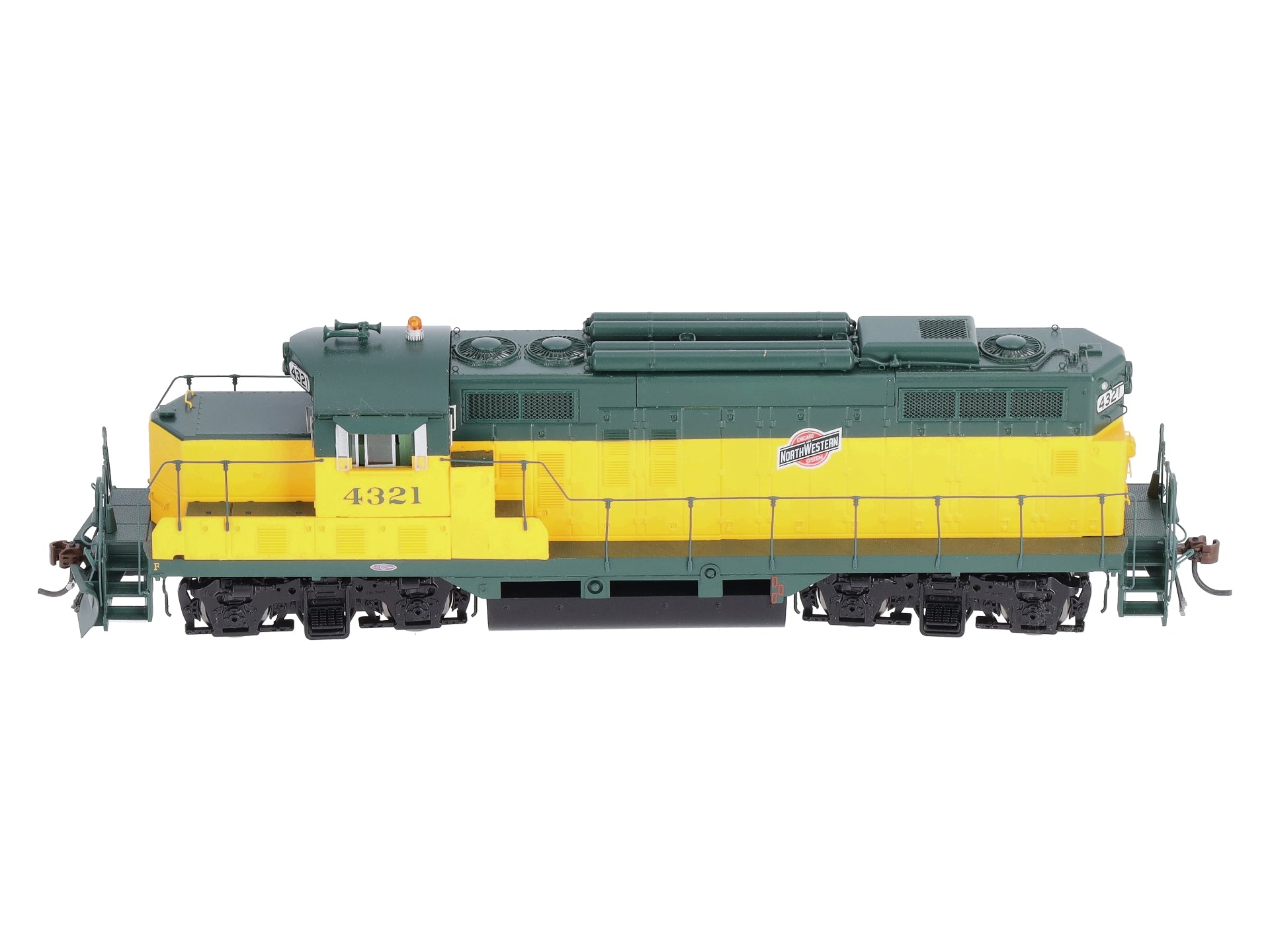 Athearn G62806 HO C&NW GP9 w/ HEP #4321
