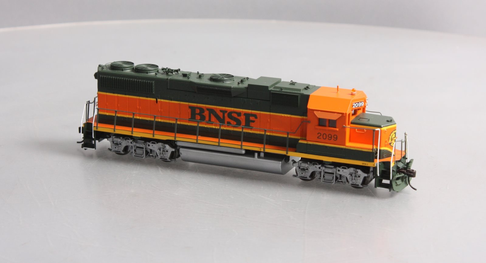 Athearn 4619 HO Burlington Northern Santa Fe GP-38 Diesel Locomotive #2099