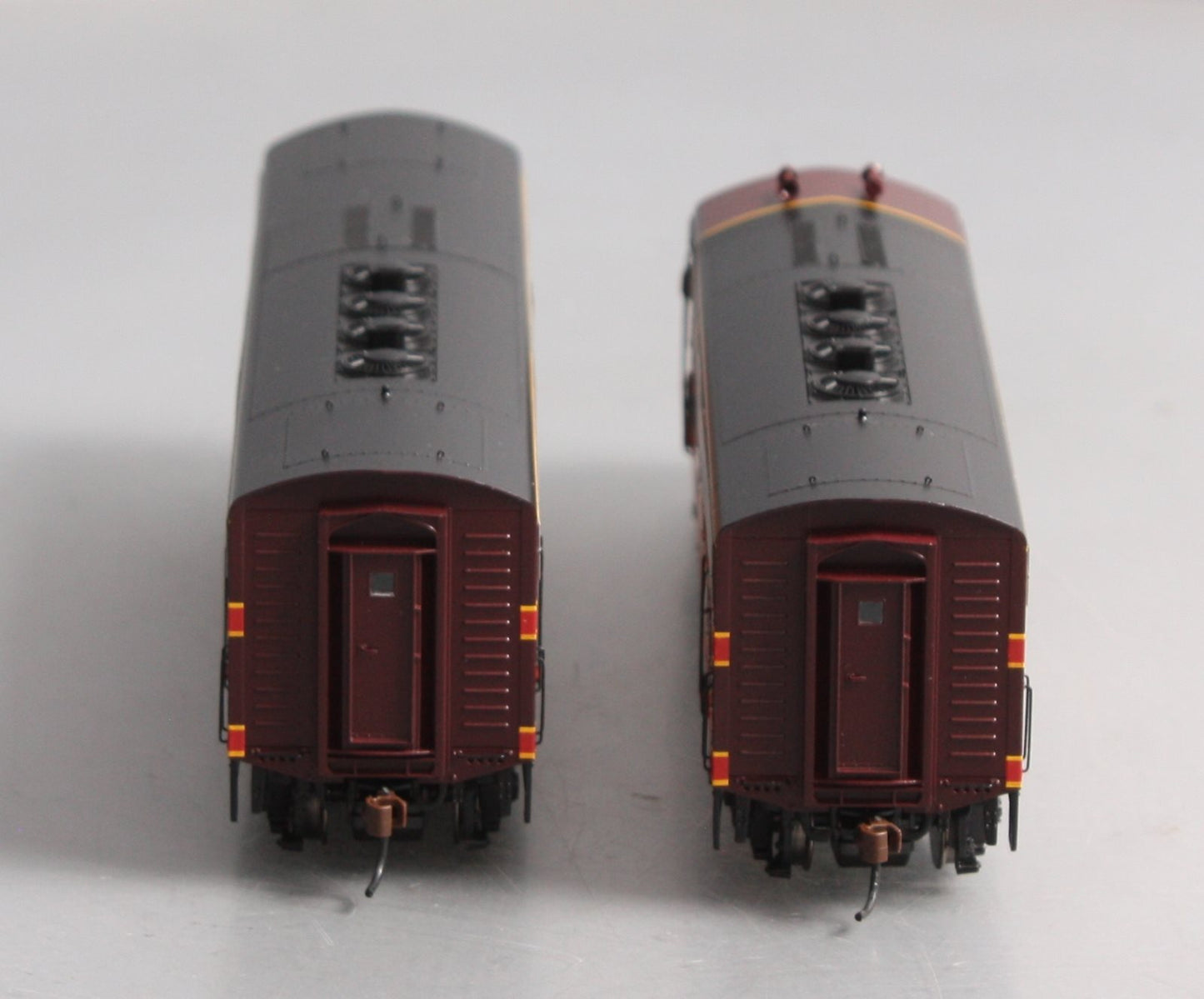 Athearn 99226 HO Scale Chicago Great Western F-5A & F-5B Diesel Locomotive Set LN/Box