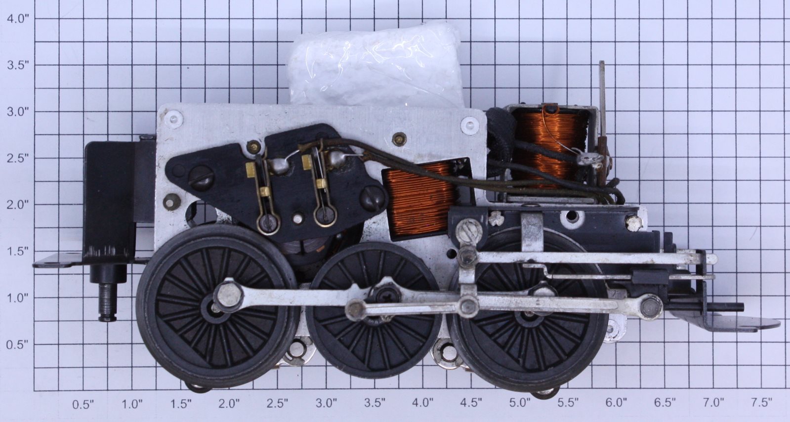 Lionel 2055-100 Motor Chassis with E-Unit / Valve and Side Rods