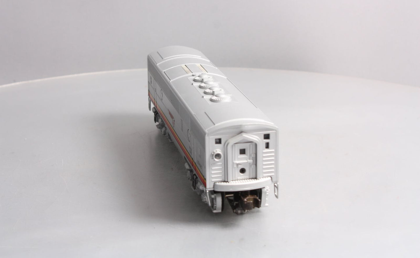 Lionel 6-18136 O Gauge Santa Fe F-3 B Unit Non-Powered Diesel Locomotive #2343C EX/Box