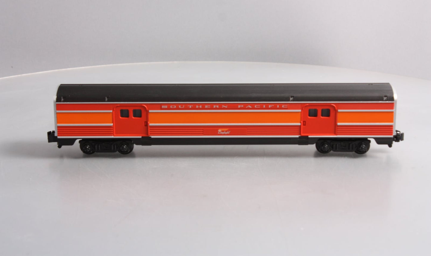American Flyer 6-49946 S Gauge Southern Pacific Daylight Streamliner Baggage Car