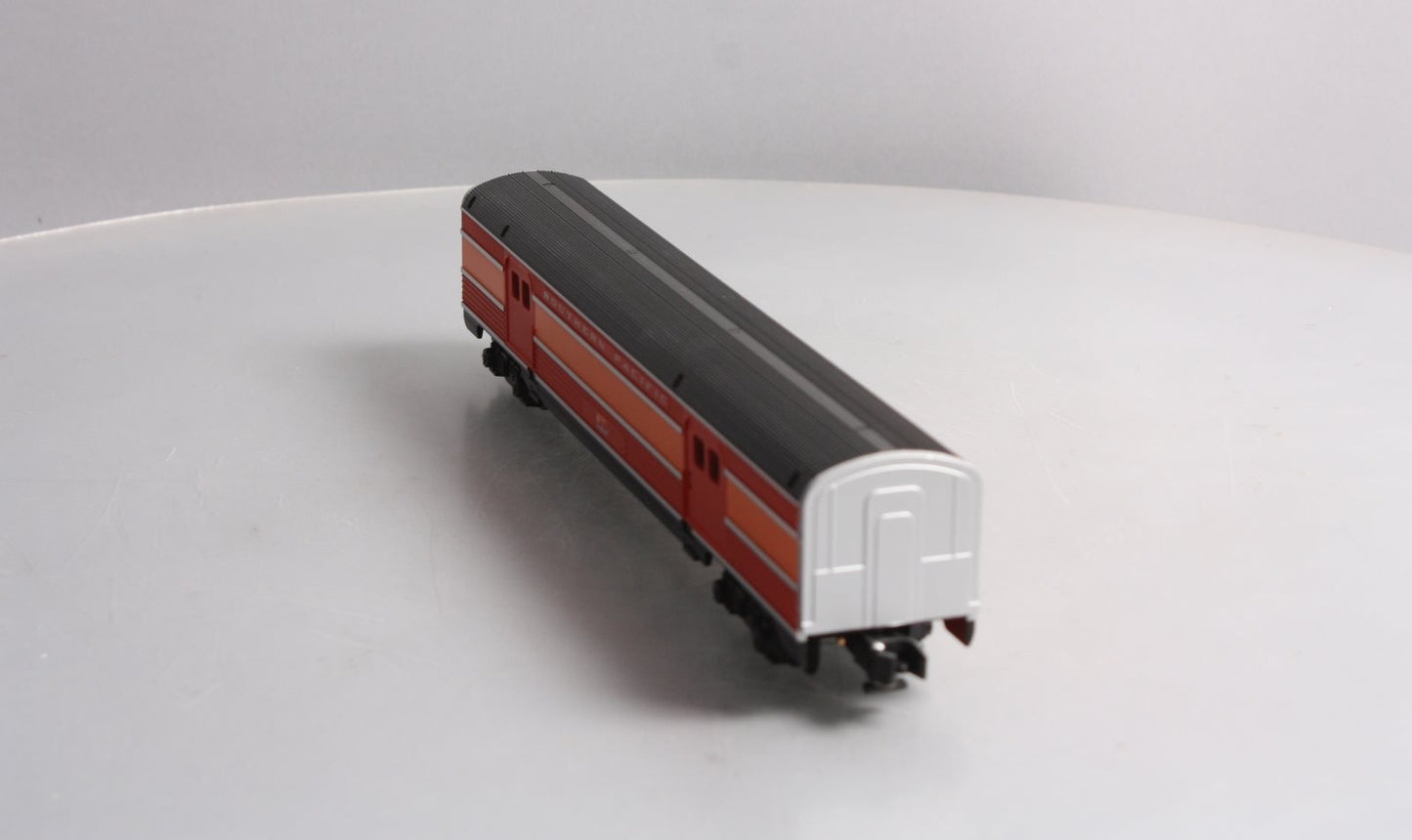 American Flyer 6-49946 S Gauge Southern Pacific Daylight Streamliner Baggage Car