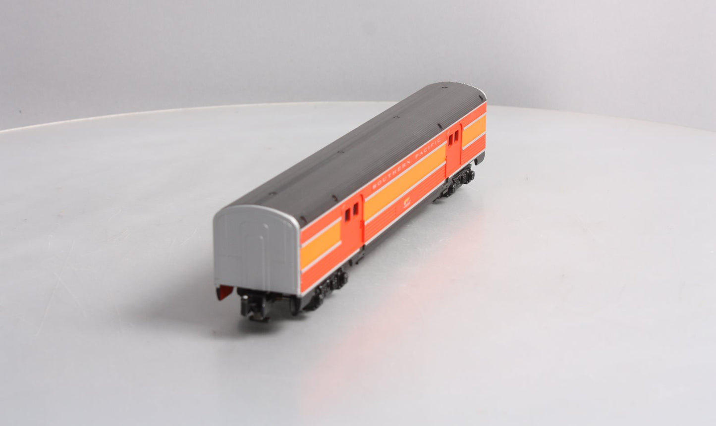 American Flyer 6-49946 S Gauge Southern Pacific Daylight Streamliner Baggage Car