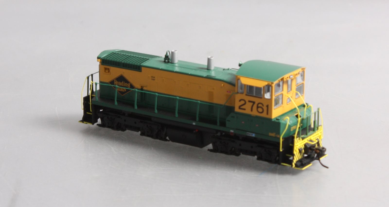 Broadway Limited 3330 HO Paragon2 Reading EMD SW1500 Diesel Switcher #2761 w/DCC