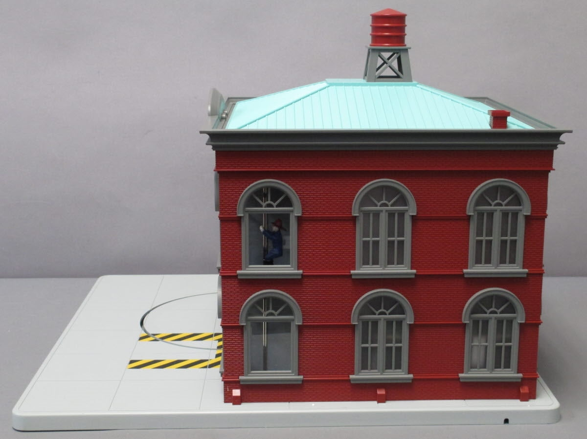 MTH 30-9102 O Gauge Operating Firehouse LN/Box