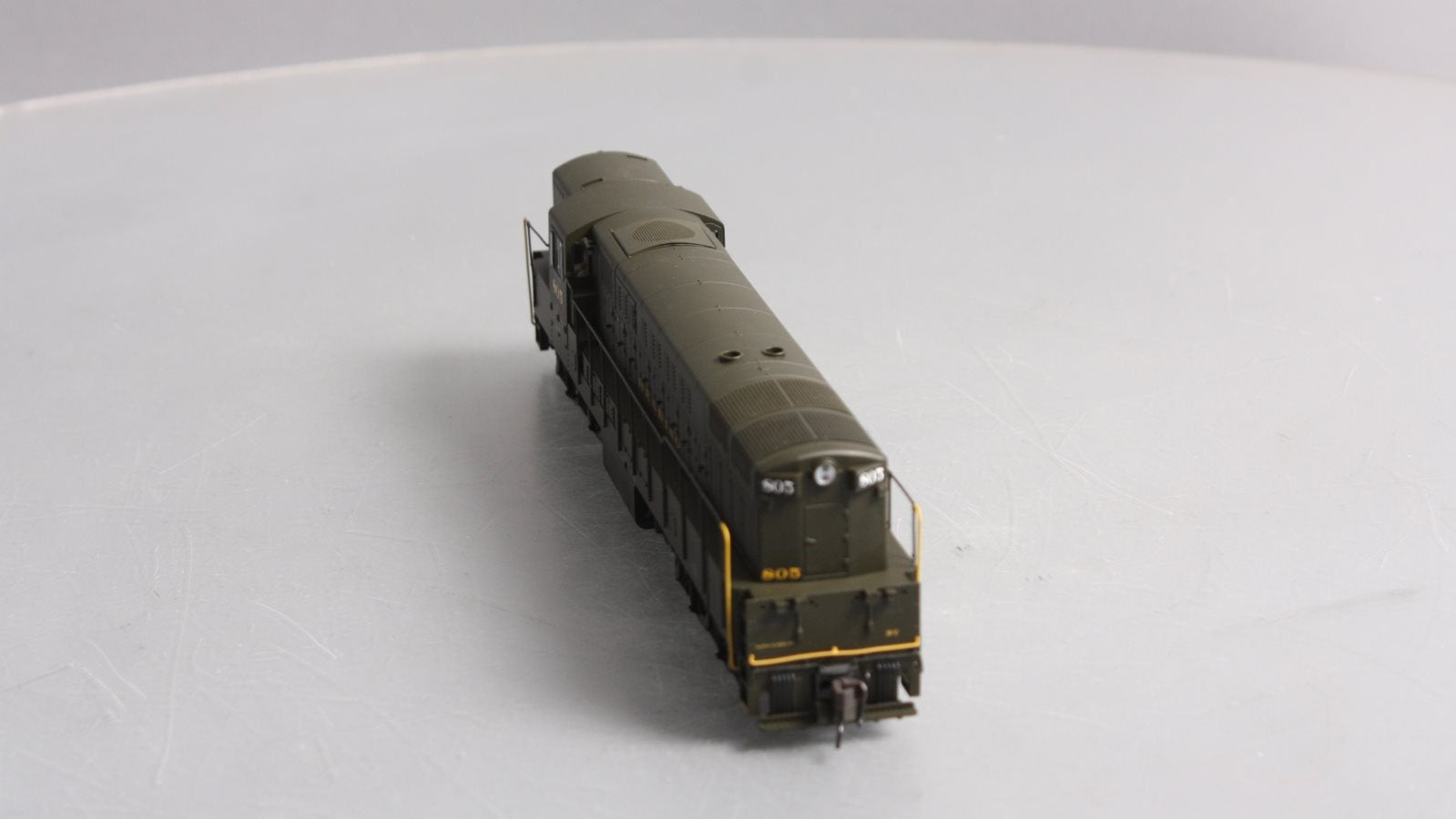 Atlas 7874 HO Reading Train Master Phase 1b Diesel Locomotive #805
