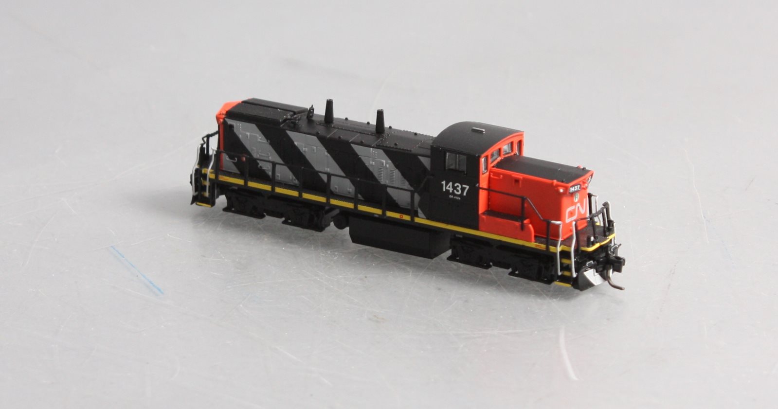 Rapido Trains 70038 N Canadian National GMD-1 1400-Series 4-Axle Version #1437