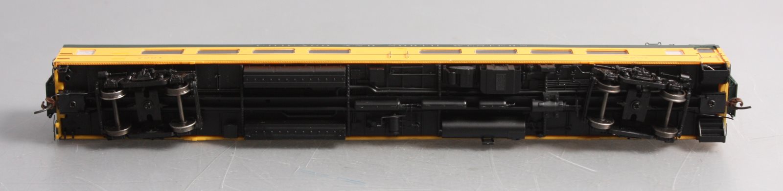 Rapido Trains 103025 HO Chicago & North Western Cafe-Bar-Lounge #7901