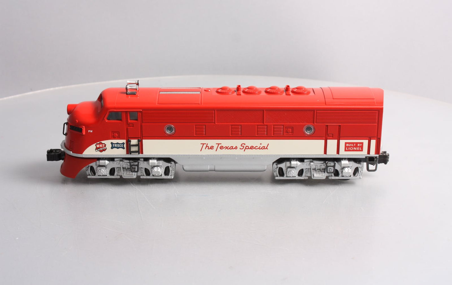 Lionel 6-38103 O Gauge Texas Special F3 A Powered Diesel Locomotive #2245 NIB