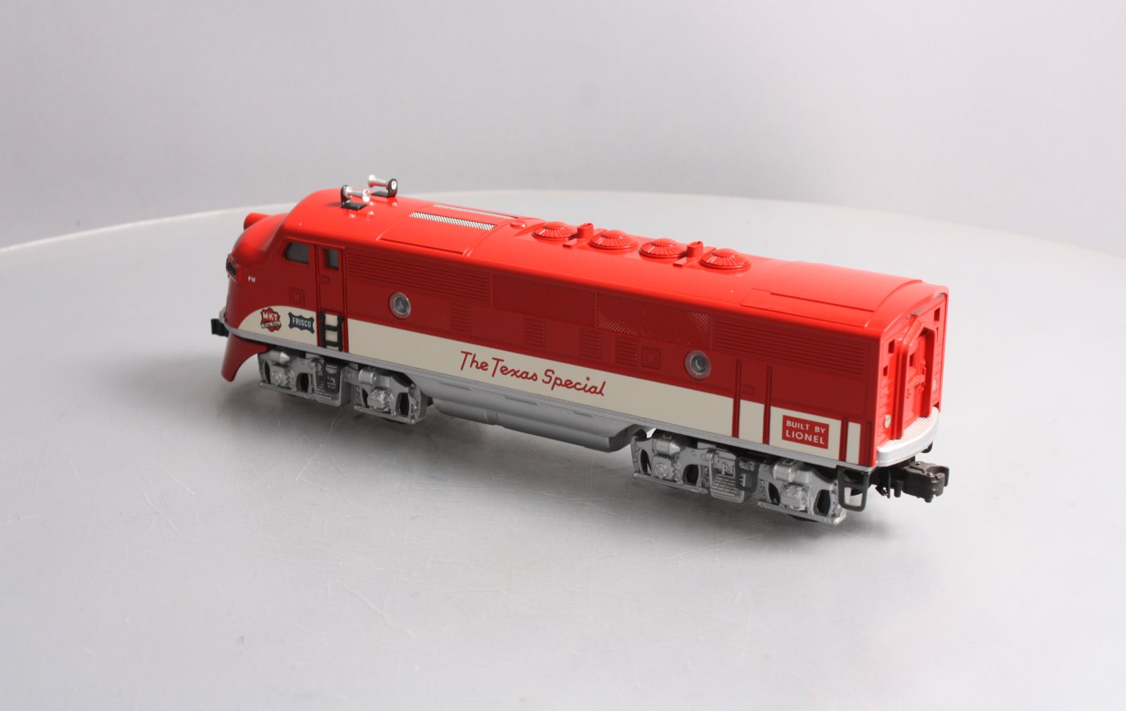 Lionel 6-38103 O Gauge Texas Special F3 A Powered Diesel Locomotive #2245 LN/Box