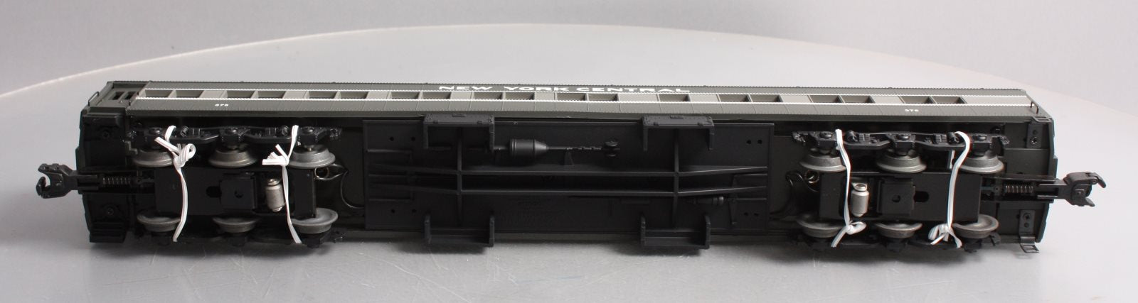 Lionel 6-29040 O Gauge New York Central Heavyweight Dining Car LN/Box