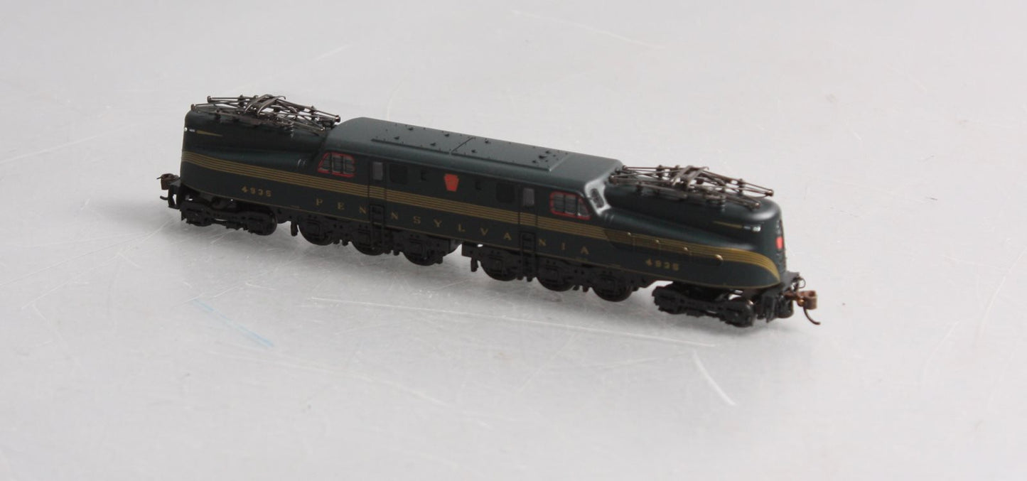 Bachmann 65353 N Pennsylvania GG-1 Electric Locomotive with Sound and DCC #4935